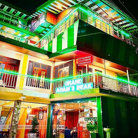大亚当峰住宿加早餐旅馆 纳拉坦尼亚 外观 照片